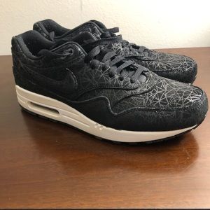 Nike Air Max 1 Geometric